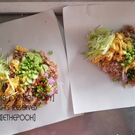 เมนูของร้าน ข้าวคลุกกะปิ ป้าเฉื่อย