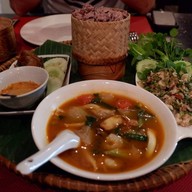 ตำหนักลาว