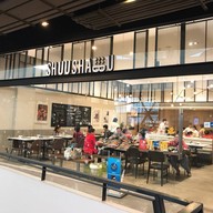 หน้าร้าน Shuushabu Int Intersect