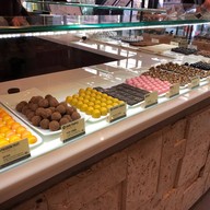 เมนูของร้าน The Chocolate Factory Shop & Restaurant Pattaya