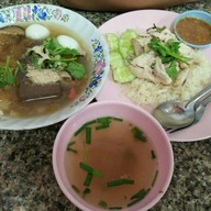 เมนูของร้าน สมพลโภชนา