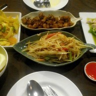 ก๋วยเตี๋ยวต้มยำไข่หวานป่าตอง @สามกอง