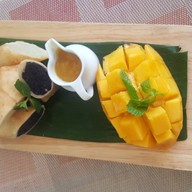 Phuket Cafe at Deevana Plaza Phuket Patong