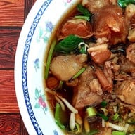 เมนูของร้าน ก๋วยเตี๋ยวเป็ดเจ๊เพียร
