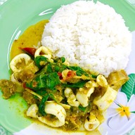 เมนูของร้าน ครูอุ๊ อาหารตามสั่ง