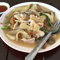 เป็งน้ำ ราดหน้า (เจ้าเก่า)