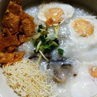 เมนูของร้าน โจ๊กหมูนายฮุย (เจ้าเก่าคันคลองชลประทาน) -