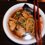 คิวบังราเมง แฮปปี้แลนสาย1