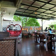 บรรยากาศ Log In Cafe