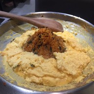 เมนูของร้าน The Tongkeungui