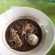 เมนูของร้าน ก๋วยเตี๋ยวเรือโกชัย โคกสูง