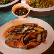 นมหมูย่าง