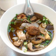 เมนูของร้าน โจ๊ก/ก๋วยจั๊บมัลลิกา ลาดพร้าว ซ.1