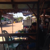 บรรยากาศ ก๋วยเตี๋ยวตาทิศยายเหลียว โพนพิสัย