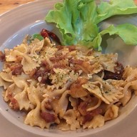 Eatery Clean Café