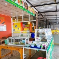 บรรยากาศ แกงใต้บ้านคนคอน