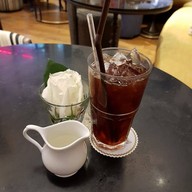 La Baguette EmQuartier