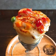 The Room 99 Café แก่งคอย