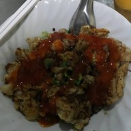 เมนูของร้าน ก๋วยเตี๋ยวคั่วเป็ดอร่อยริมทาง คลองถม