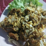 ส้มตำใต้ทางด่วน ราชวิถี 6
