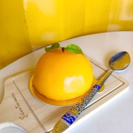 เมนูของร้าน Gorilla Cafe สนามหญ้าเทียมหน้า ร.5 ติด Yes bar -