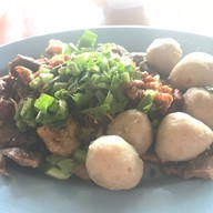 ก๋วยเตี๋ยวเล็กวังครก