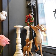 Lovin’ Her Flower Cafe&Bar ฮงแด