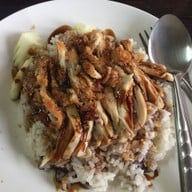 เมนูของร้าน ข้าวมันไก่ใต้ต้นมะขาม