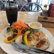 เมนูของร้าน ครัวเมืองทอง อาหารตามสั่งลำแต้ ๆ ปากช่อง