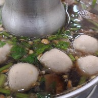 เมนูของร้าน เอี่ยวเฮง ซุปเปอร์หมูตุ๋นหม้อไฟ