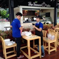 โกหน่อยซาลาเปาทับหลี & ติ่มซำ ทาวน์อินทาวน์ (ซอย8)