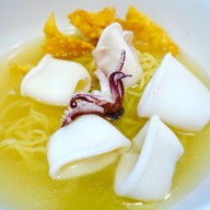 เมนูของร้าน ก๋วยเตี๋ยวหลุดโลก Crazy Noodle เจ็ดยอด