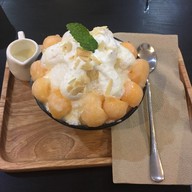 Snow Day Dessert Cafe บางบ่อ