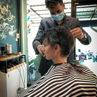 Voltaire Barber