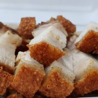 เมนูของร้าน หมูกรอบตระกูลเฉิน