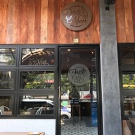 Fresh & Wraps Resto Bar