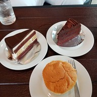 เมนูของร้าน Valencia อ่างศิลา อ่างศิลา