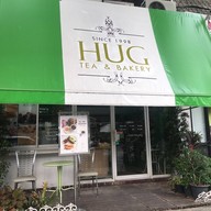 Hug Bakery & Gallery Cafe