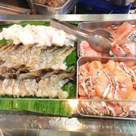 บรรยากาศ ข้าวต้มปลานำชัยบางรัก Eathai