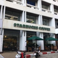 Starbucks อาคารบุญมิตร