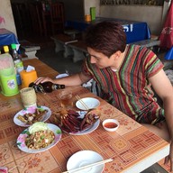 ຮ້ານຕຳຮະເບຶດ