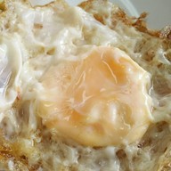 ปิ่นโตทอง มทส.ประตู 1