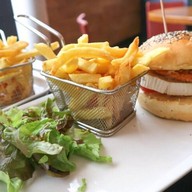 Cafe’ des Inities Paris