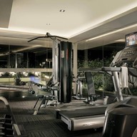 โรงแรมโอ๊ควูดเรสซิเดนซ์ทองหล่อ กรุงเทพ