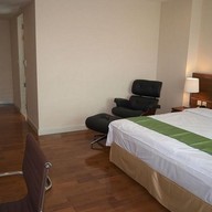 ทอมสันเรสซิเดนซ์