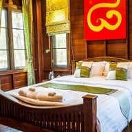 ซันเลิฟรีสอร์ทแอนด์สปารอยัลวิว