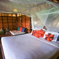 เซเรนดิพิติบีชรีสอร์ท