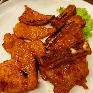 Sukishi Korean Charcoal Grill เซ็นทรัลเวิลด์ ชั้น 6