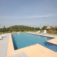 หัวหินบ้านไทยรีสอร์ท