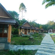 เกาะมุกรีสอร์ท